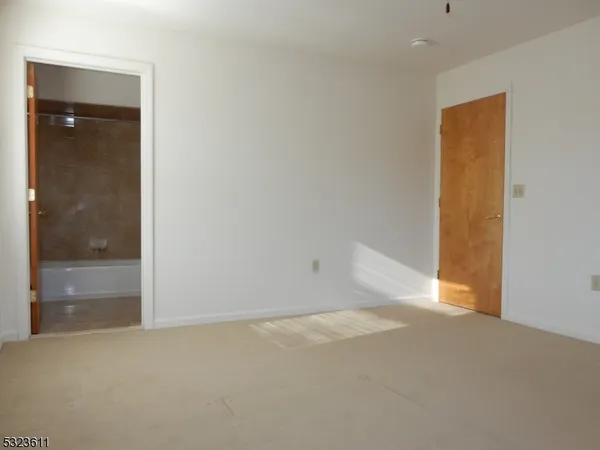 $2,200 | 28 Jane Drive, Unit 28, Hackettstown, NJ 07840