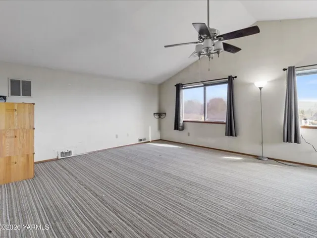 $450,000 | 101 North 48th Avenue, Unit 24B, Yakima, WA 98908