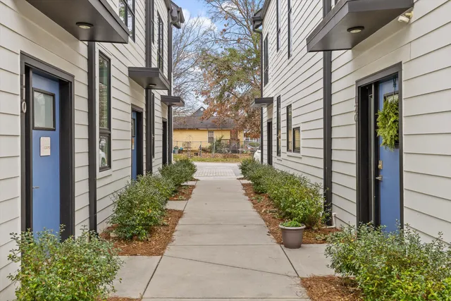 $307,000 | 1530 Adams Street, Unit 106, Chattanooga, TN 37408