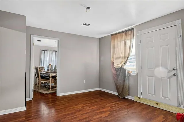 $135,000 | 2037 Licciardi Lane, Violet, LA 70092