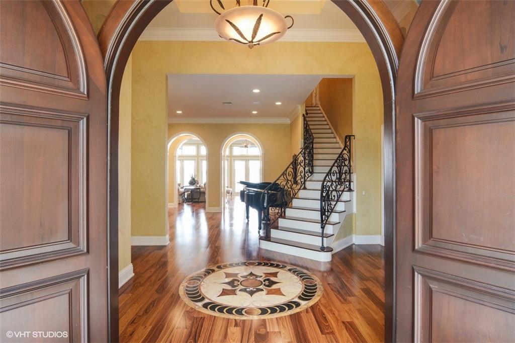 27 West High Point Road Stuart, FL 34996 - Photo 3 of 36 Gallery Image 3