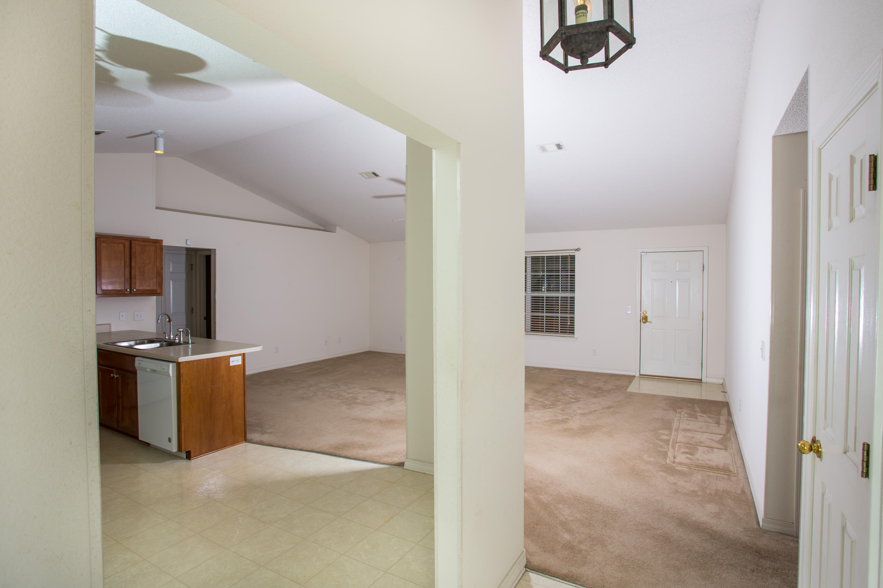 7096 Jennifer Road Pensacola, FL 32526 - Photo 11 of 28 7096-3039