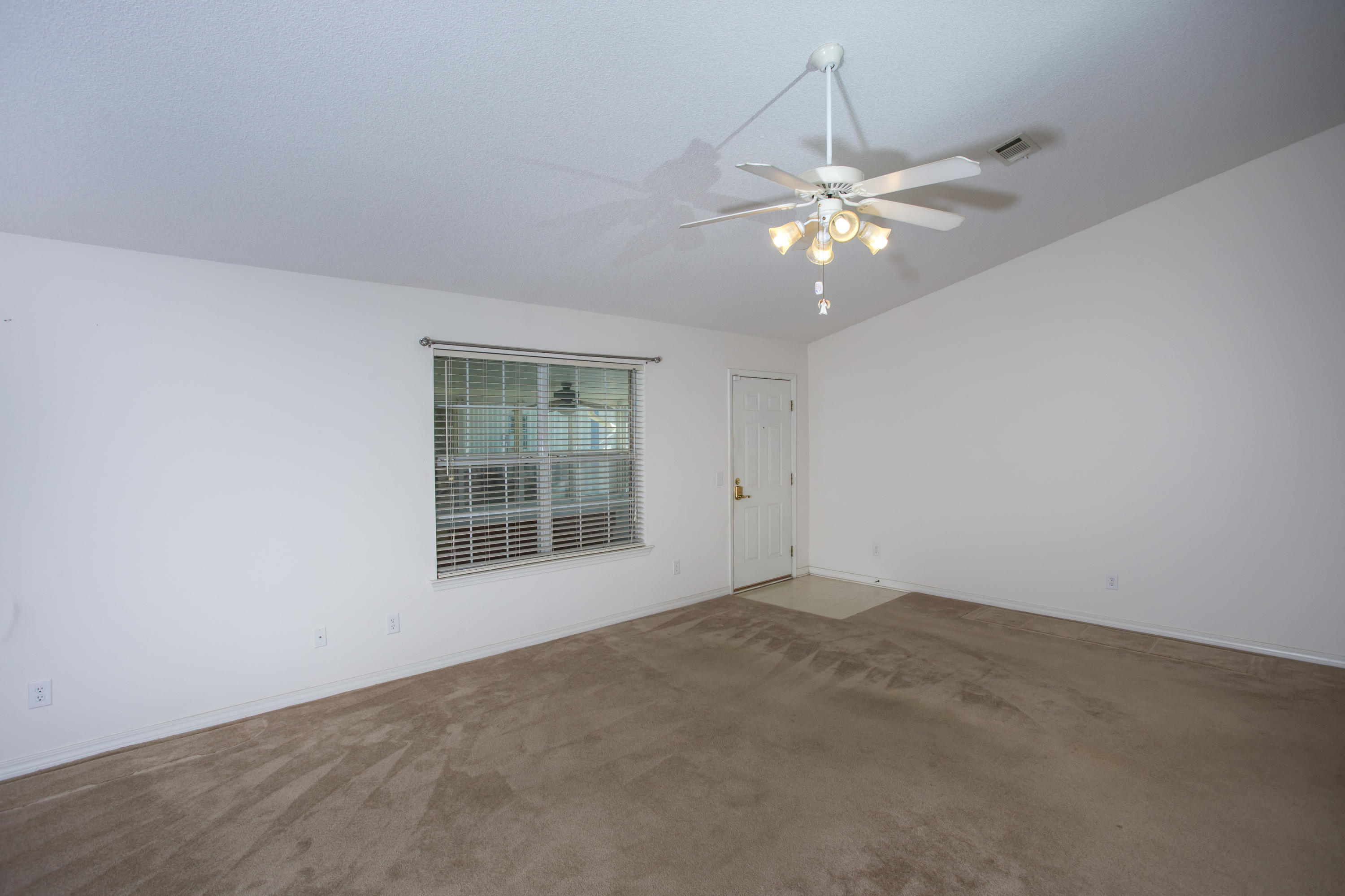 7096 Jennifer Road Pensacola, FL 32526 - Photo 17 of 28 7096-3056