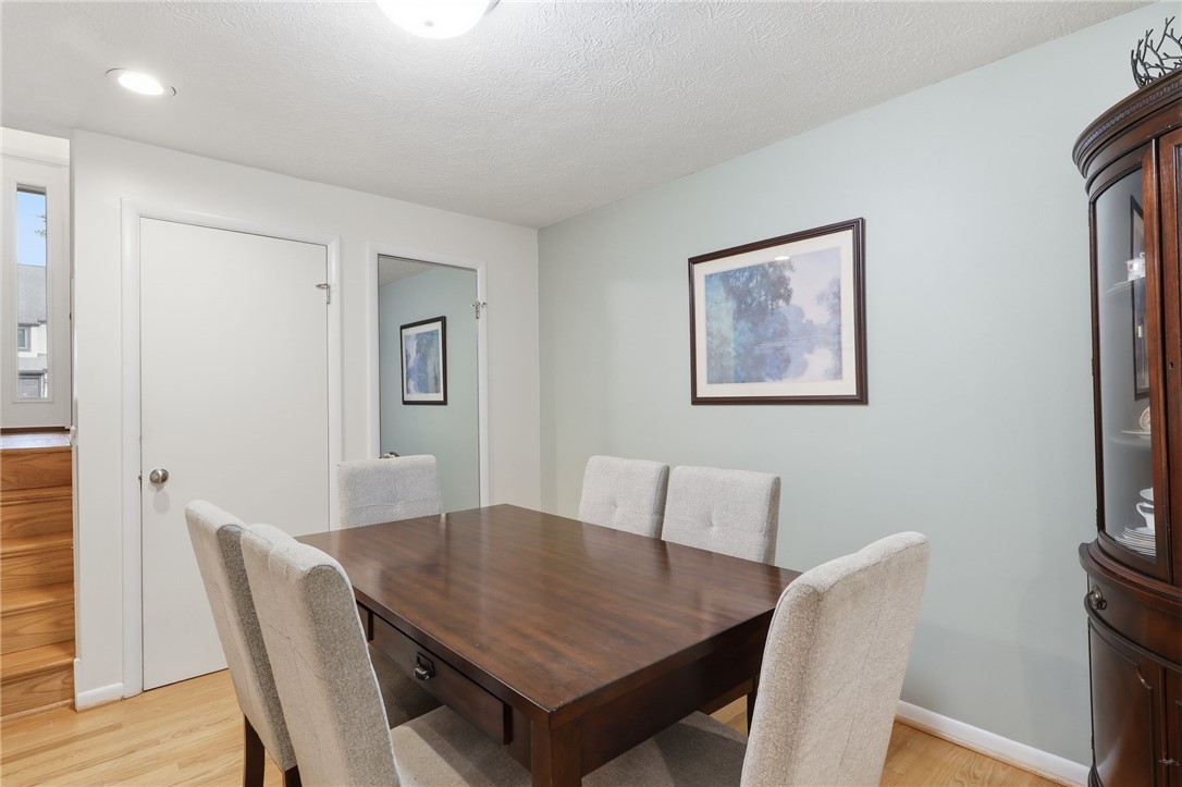 39 Menlo Place Rochester, NY 14620 - Photo 11 of 29