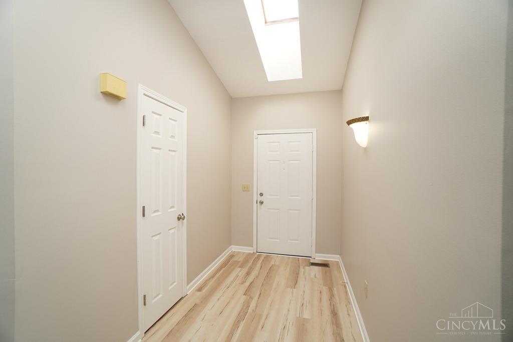 980 Redfox Court Monroe, OH 45050 - Photo 4 of 30