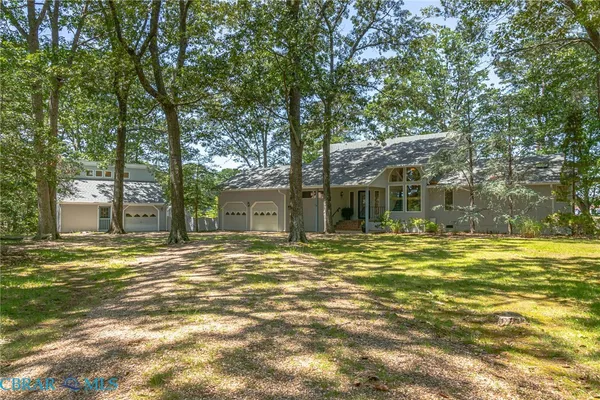 $775,000 | 621 Harbor Drive, Reedville, VA 22539