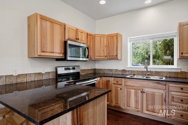 $2,190,000 | 316 North 11th Street, Payette, ID 83661