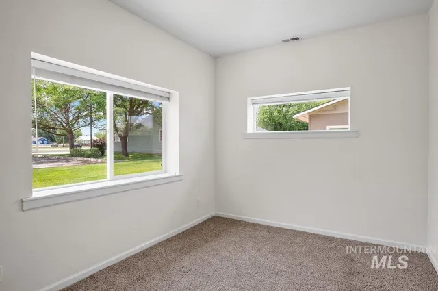 $2,190,000 | 316 North 11th Street, Payette, ID 83661