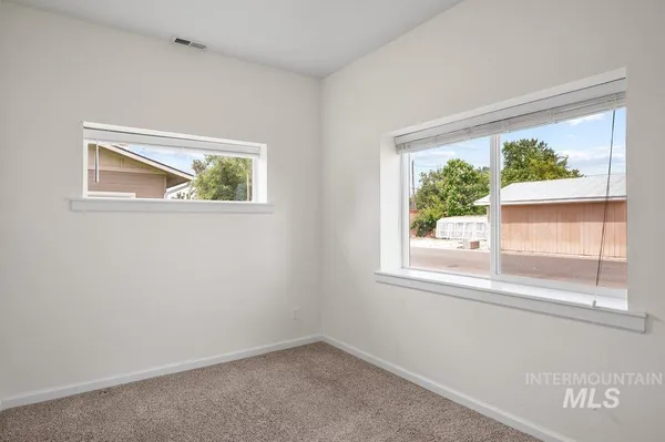 $2,190,000 | 316 North 11th Street, Payette, ID 83661