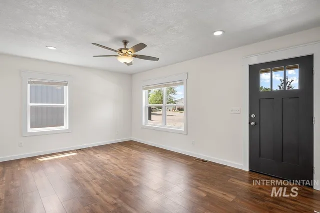 $2,190,000 | 316 North 11th Street, Payette, ID 83661