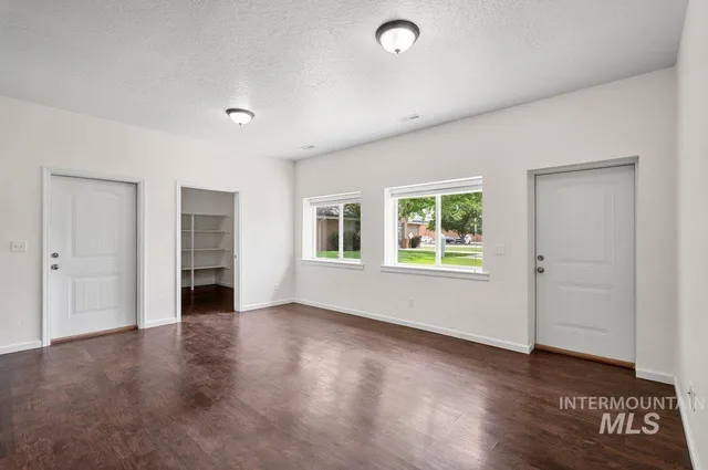 $2,190,000 | 316 North 11th Street, Payette, ID 83661