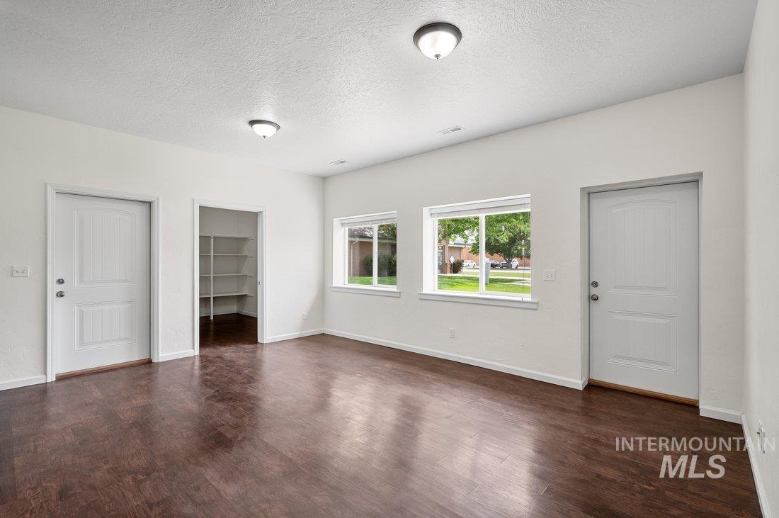 316 North 11th Street Payette, ID 83661 - Photo 10 of 46