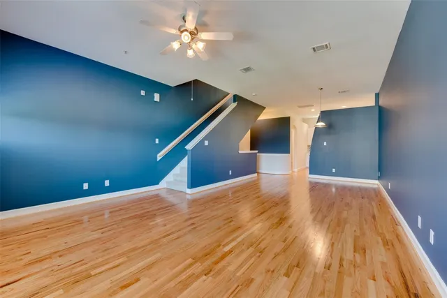 $1,800 | 5941 South Loop E Freeway, Unit 1104, Houston, TX 77033