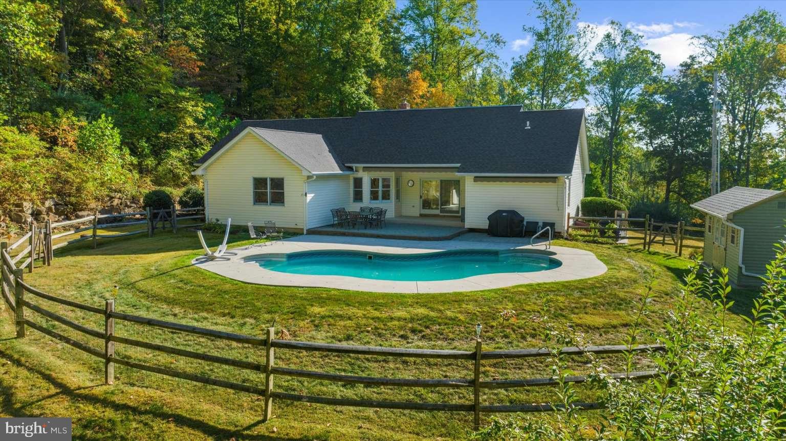 873 Kulp Road Perkiomenville, PA 18074 - Photo 15 of 24 Gallery Image 15