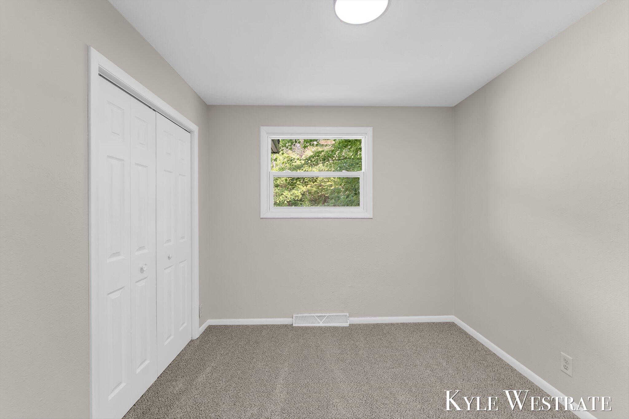 7219 South Maple Island Road Nunica, MI 49448 - Photo 23 of 30 22-KYL00511