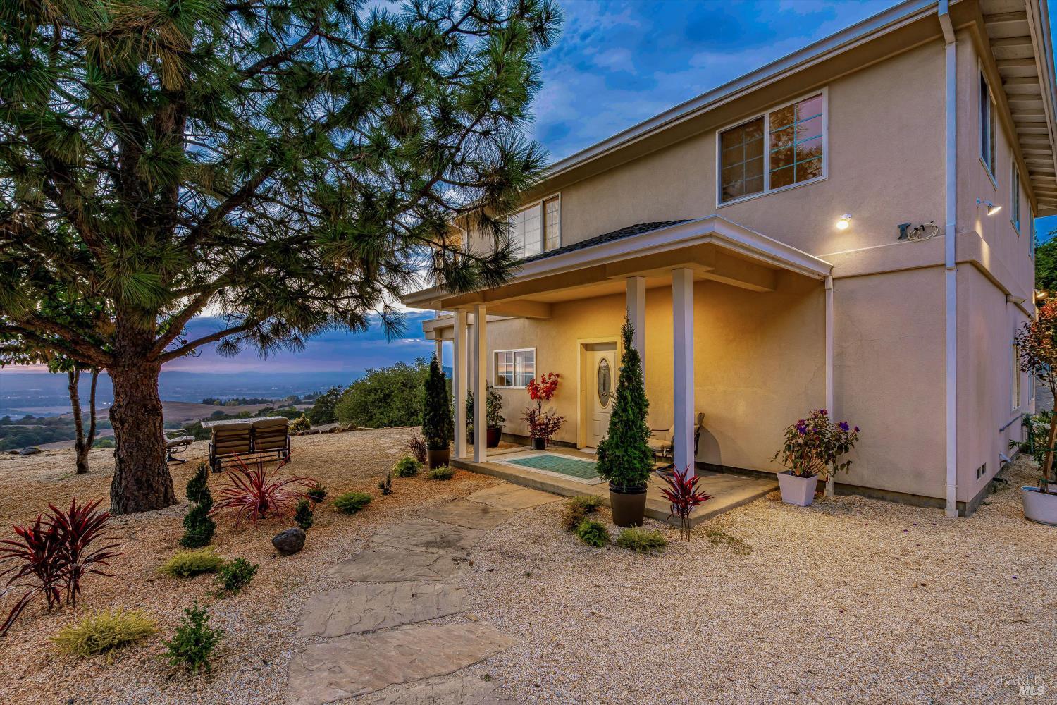 6001 Lichau Road Penngrove, CA 94951 - Photo 11 of 86