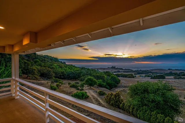 $1,195,000 | 6001 Lichau Road, Penngrove, CA 94951