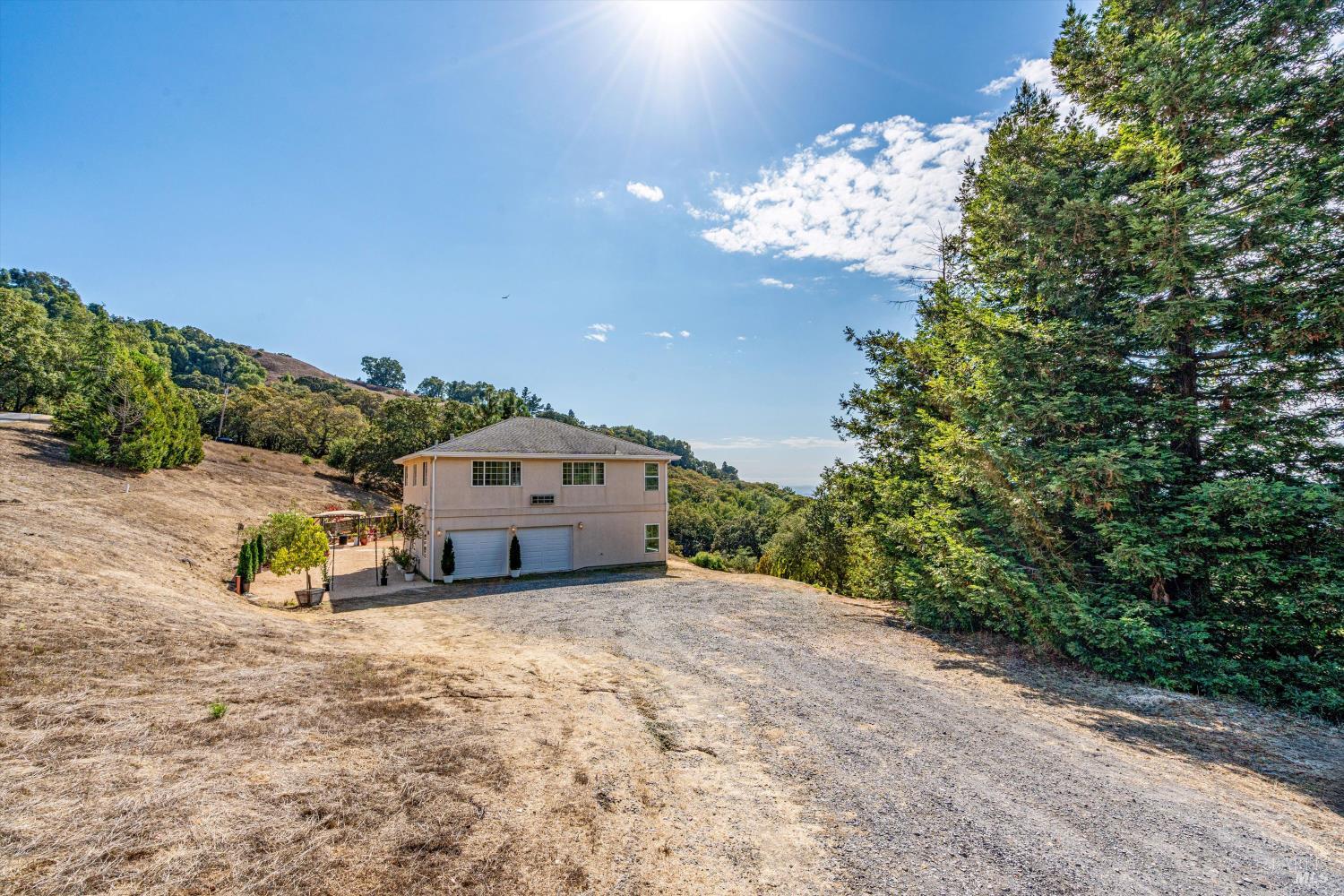 6001 Lichau Road Penngrove, CA 94951 - Photo 64 of 86