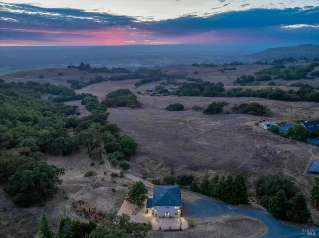 $1,195,000 | 6001 Lichau Road, Penngrove, CA 94951