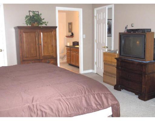 5 Auburn Road Franklin, MA 02038 - Photo 7 of 13 Gallery Image 7