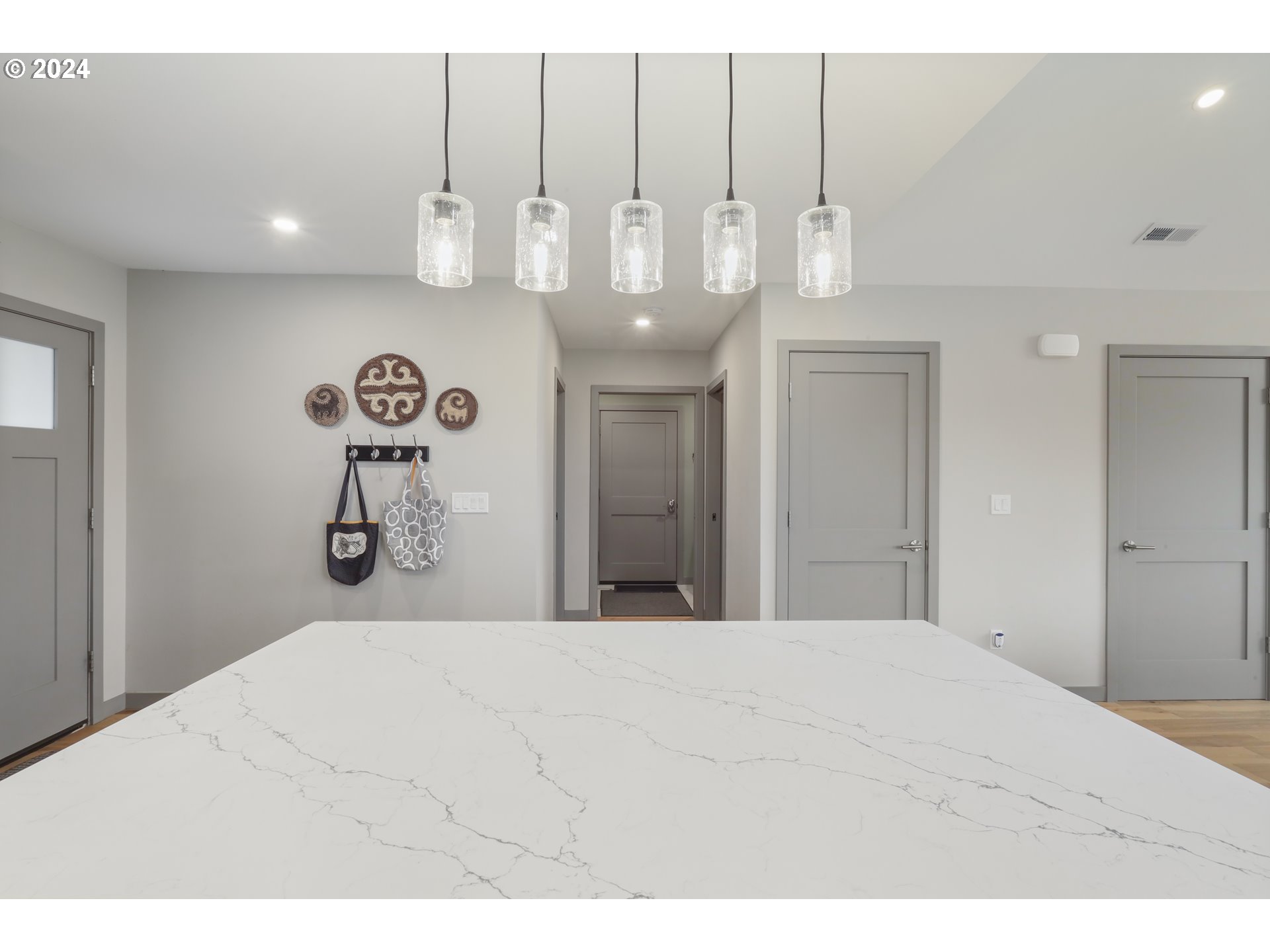 1513 Fish Tail Road Maupin, OR 97037 - Photo 10 of 39