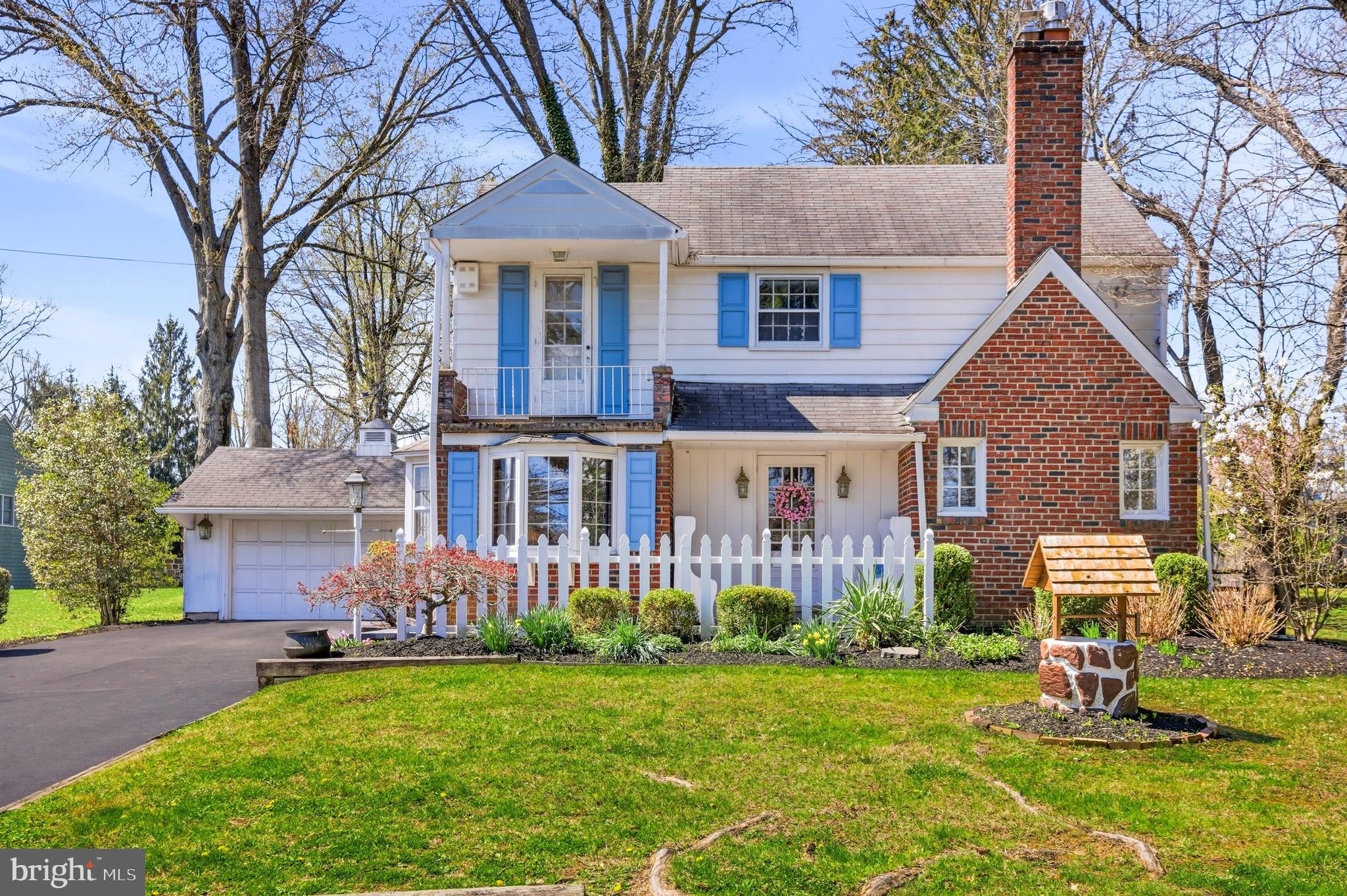 Welcome to 2240 Pioneer Road