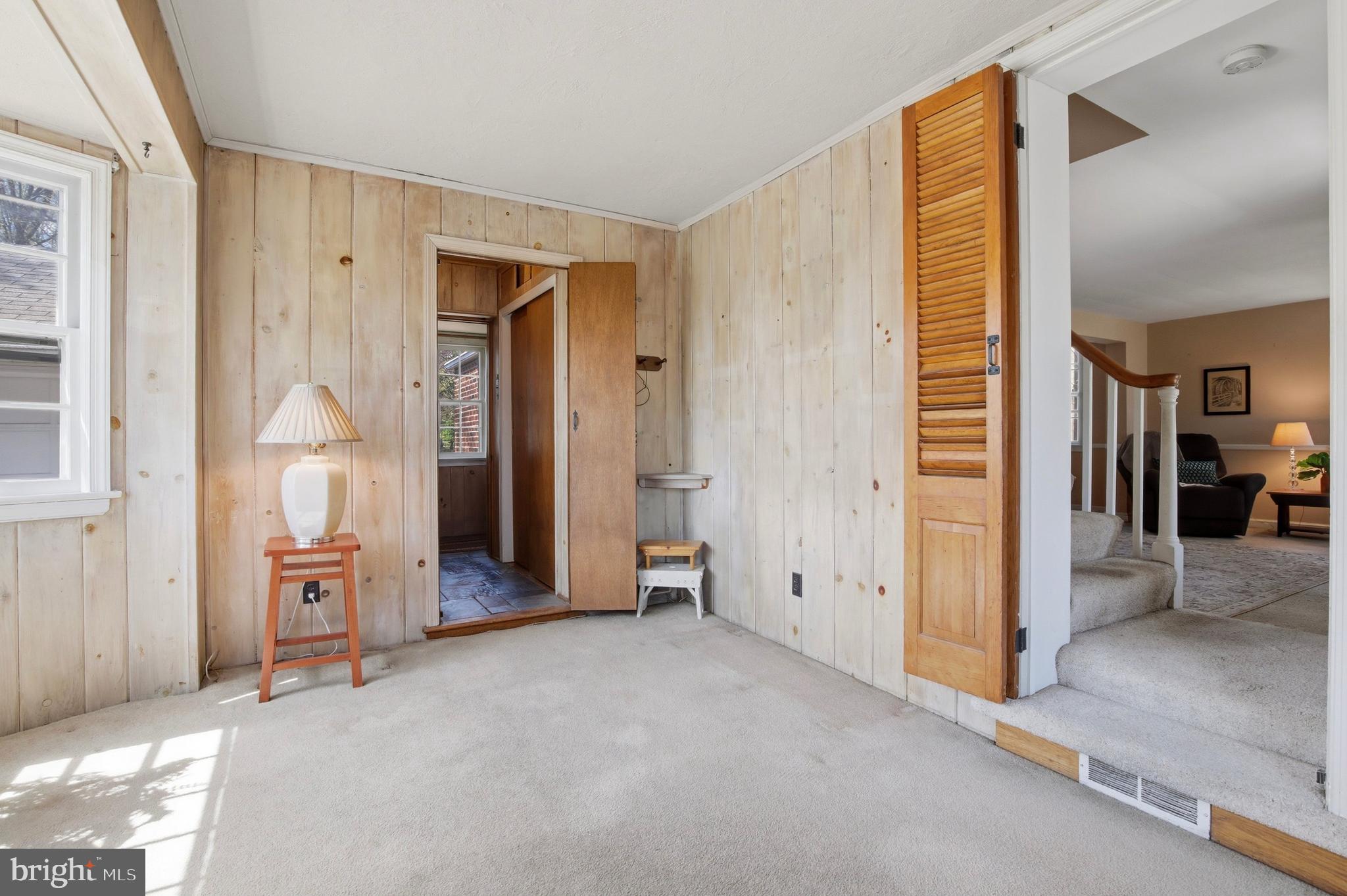 2240 Pioneer Road Hatboro, PA 19040 - Photo 10 of 28 Den off Living Room
