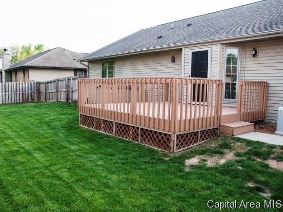 10 Spring Street Riverton, IL 62561 - Photo 3 of 24 Gallery Image 3