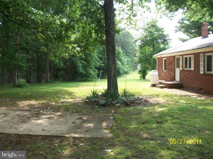 4907 Courthouse Road Spotsylvania, VA 22551 - Photo 5 of 26 Exterior (Rear)