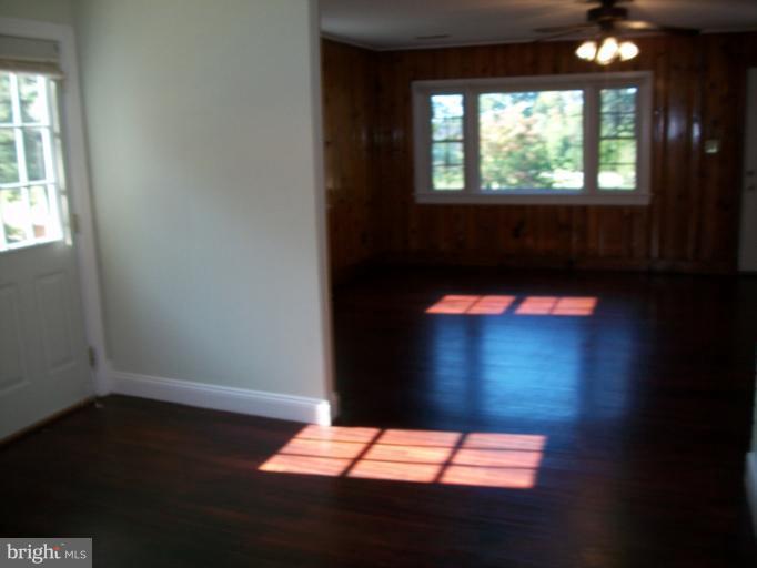 4907 Courthouse Road Spotsylvania, VA 22551 - Photo 6 of 26 Interior (General)