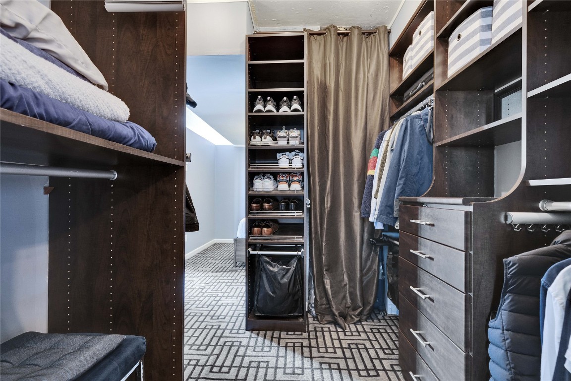 1801 Lavaca Street, Unit 5D Austin, TX 78701 - Photo 14 of 26 a view of walk in closet