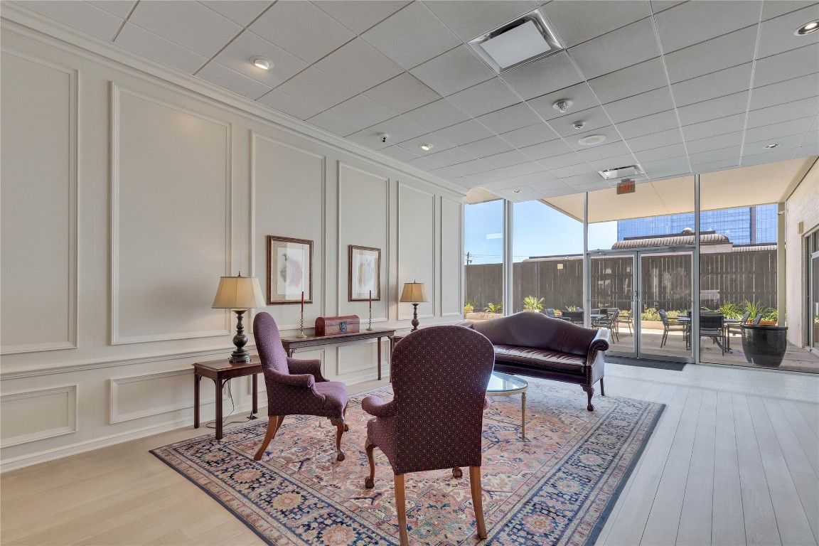 1801 Lavaca Street, Unit 5D Austin, TX 78701 - Photo 21 of 26 a dining room with furniture and window