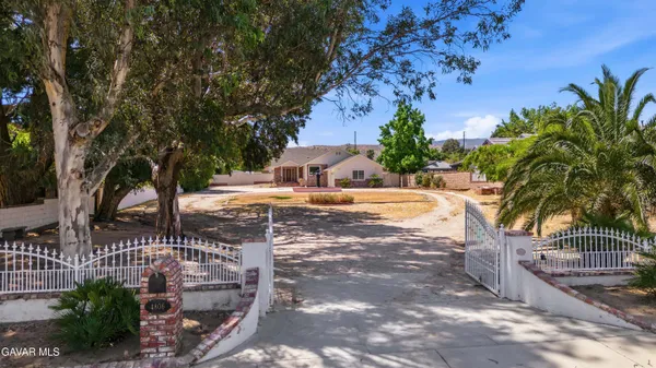 $564,500 | 4806 West Ave M14, Lancaster, CA 93536