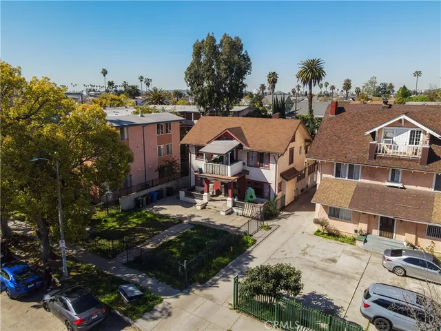 $1,145,000 | 1619 South St Andrews Place, Los Angeles, CA 90019