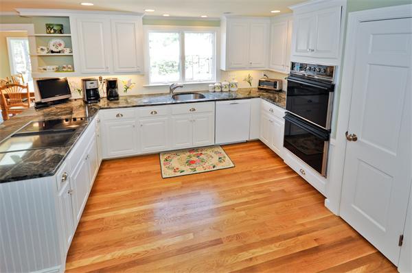 15 Valley Road Dover, MA 02030 - Photo 8 of 25 Gallery Image 8