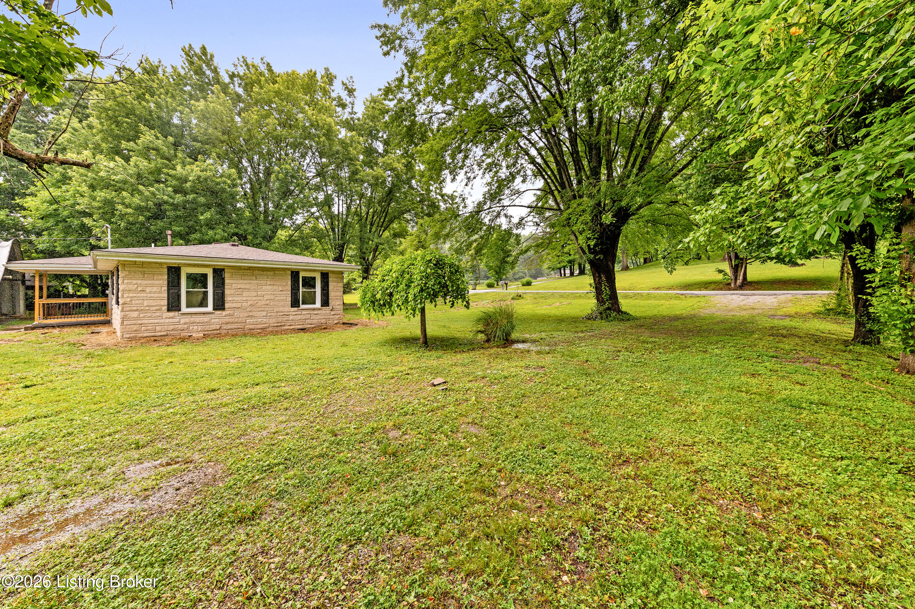 1829 Martin Hill Road Shepherdsville, KY 40165 - Photo 36 of 64 1829MartinHill-36