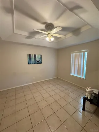 $900 | 1500 Prosperity Drive, Unit B, Edinburg, TX 78541