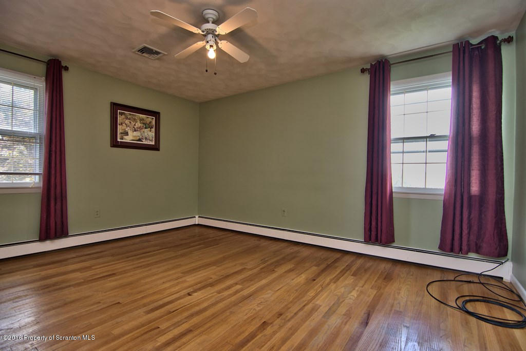 117 Welsh Hill Road Clarks Summit, PA 18411 - Photo 6 of 49 Gallery Image 6