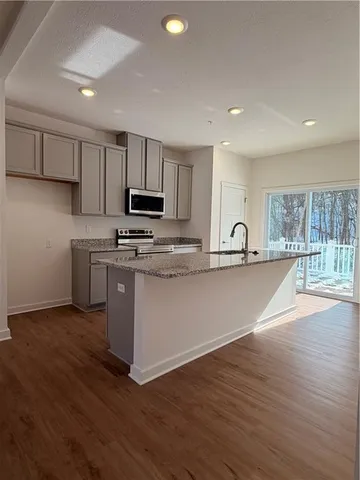 $357,990 | 2006 Canterbury Drive, Imperial, PA 15126