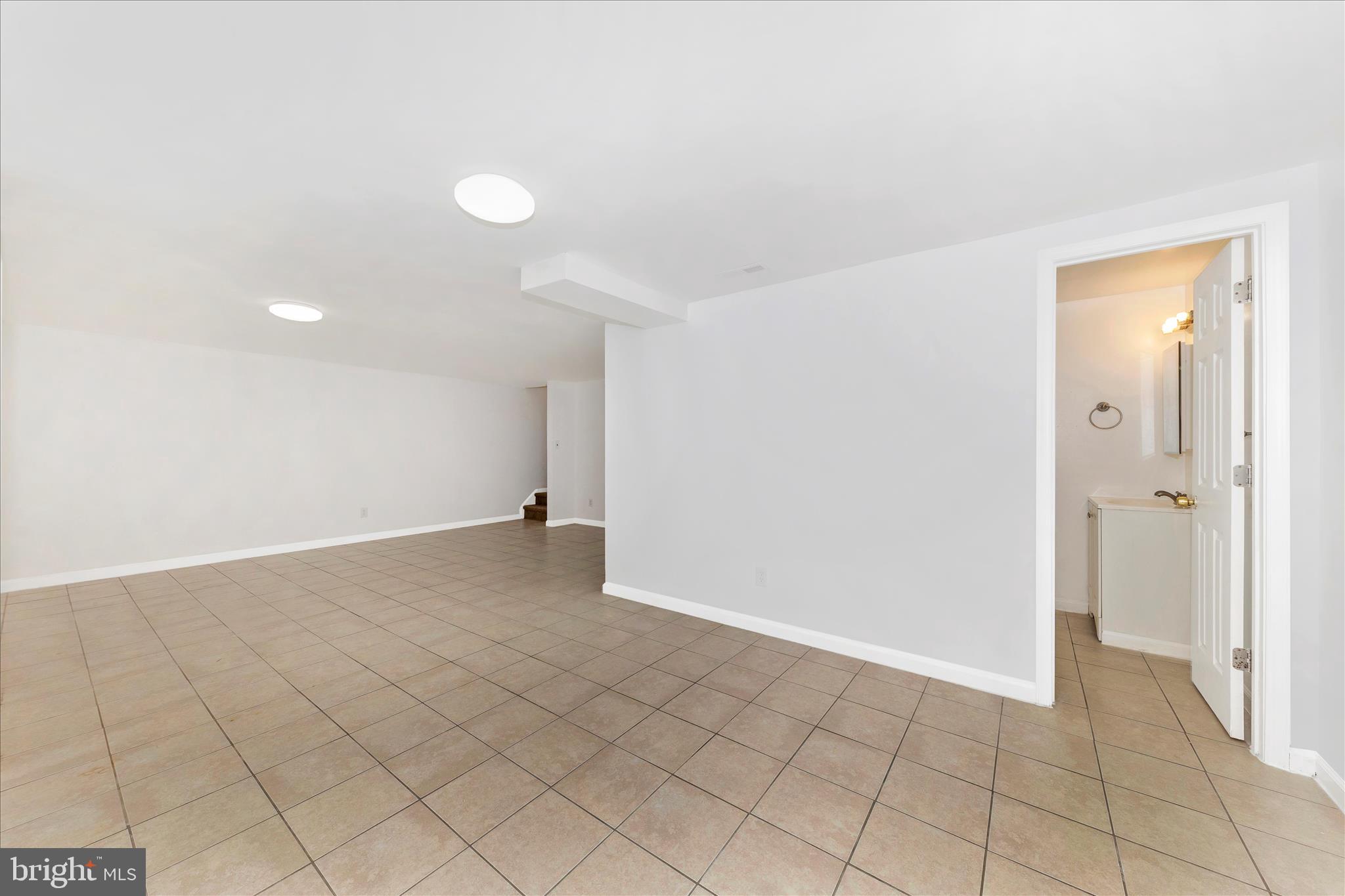 9989 Ridgeline Drive Montgomery Village, MD 20886 - Photo 23 of 26 a view of an empty room