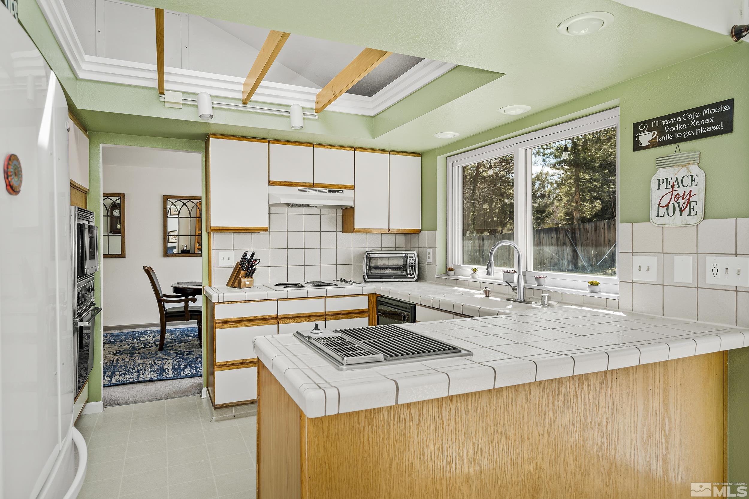 11330 Cornerbrook Court Reno, NV 89511 - Photo 8 of 23 Photo 8
