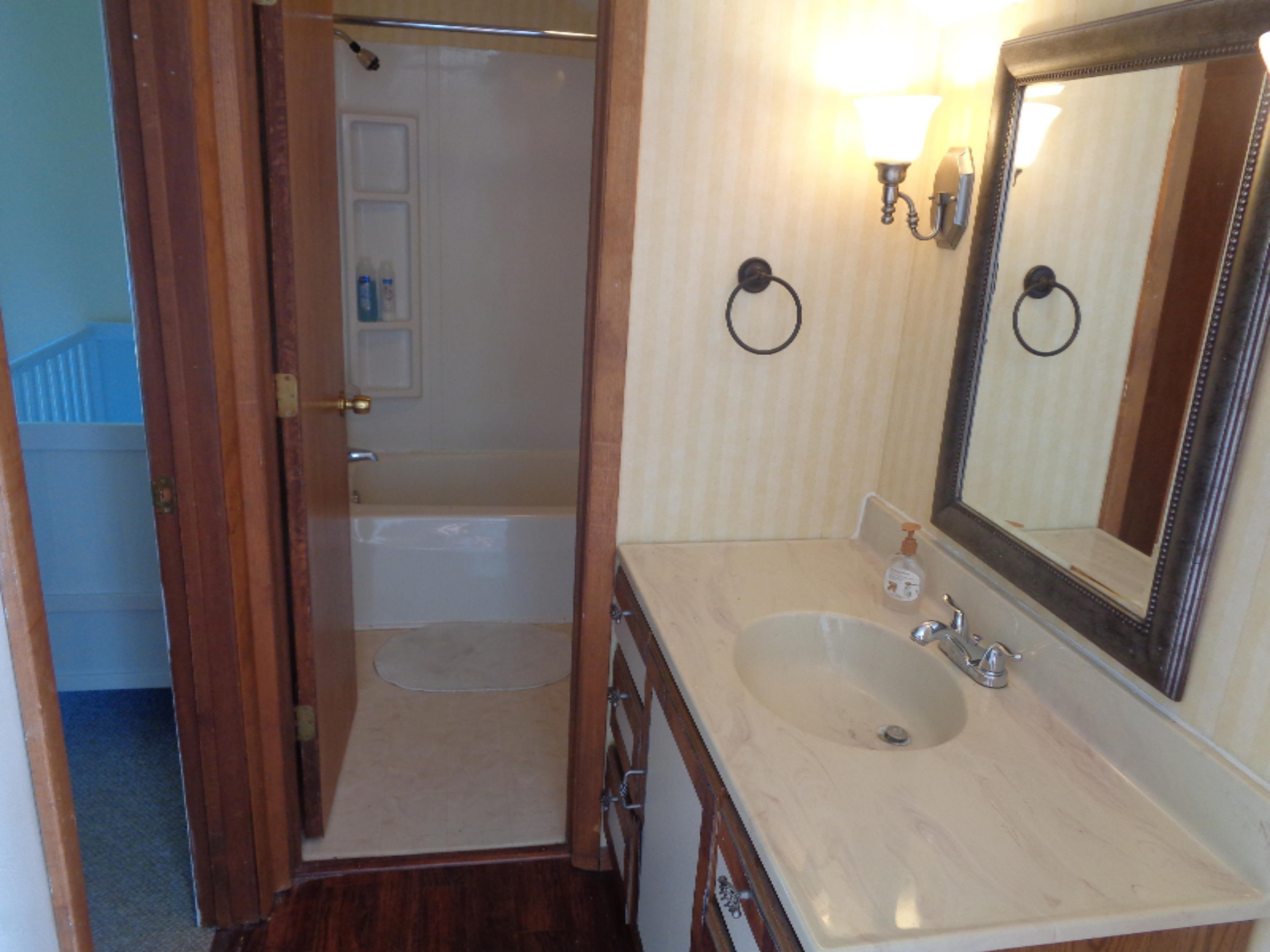 8755 Highland Road Watervliet, MI 49098 - Photo 30 of 34 Upper level bathroom