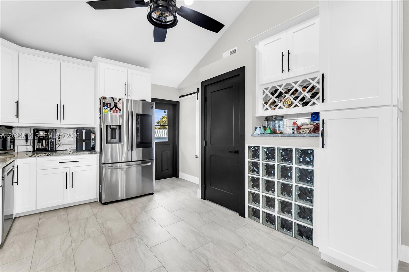 5049 Cleveland Road Delray Beach, FL 33484 - Photo 8 of 56