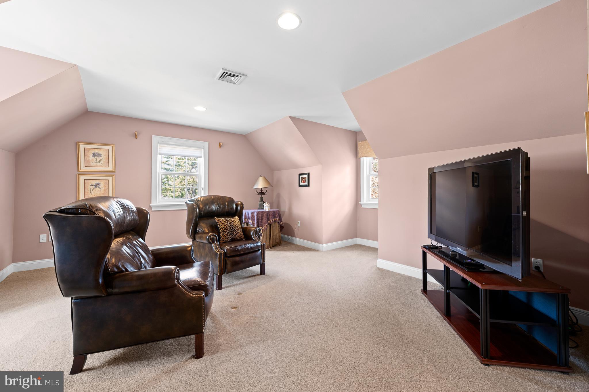 1210 Page Terrace Villanova, PA 19085 - Photo 20 of 42