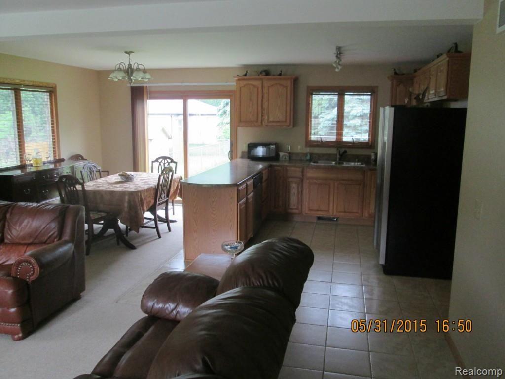 3582 Norman Road Fort Gratiot, MI 48059 - Photo 4 of 32 IMG_1464.jpg