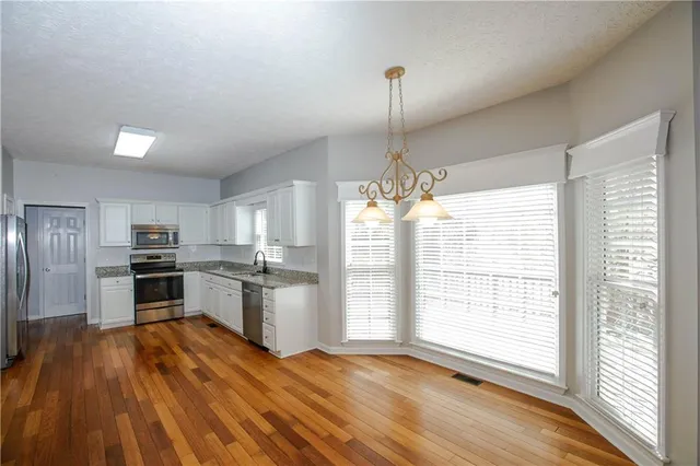 $3,000 | 435 Chandler Court, Sugar Hill, GA 30518