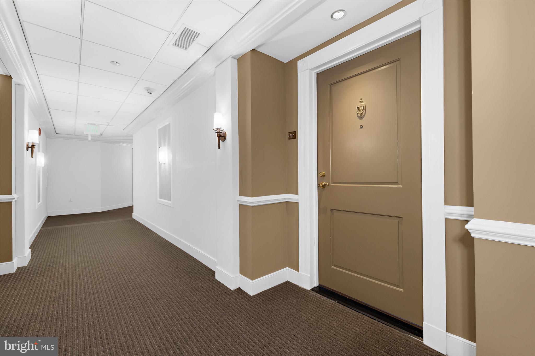 5 Park Place, Unit 702 Annapolis, MD 21401 - Photo 2 of 55