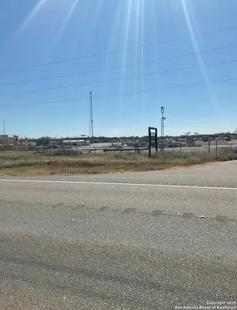 $395,000 | 60 Fm 468, Cotulla, TX 78014