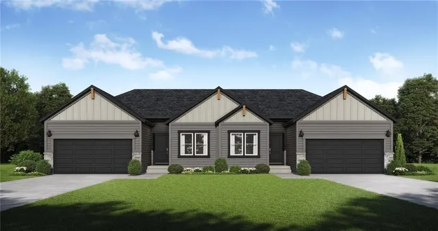 $344,468 | 1222 Southeast Windbreak Drive, Lee's Summit, MO 64081