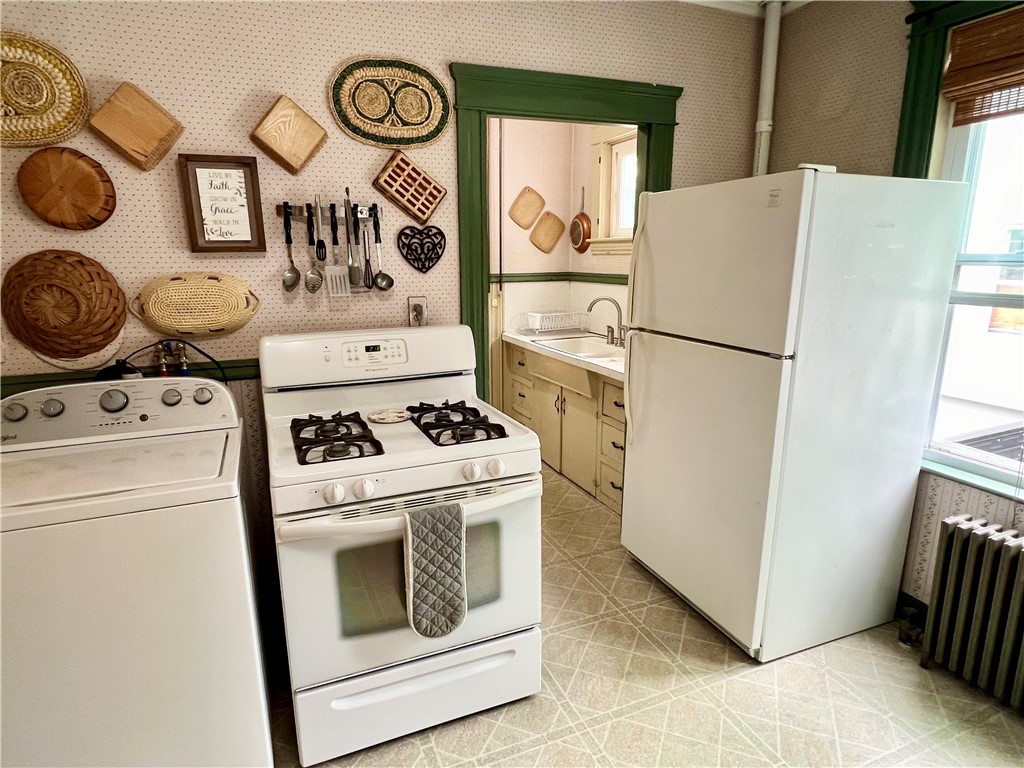 56 Asylum Street Woonsocket, RI 02895 - Photo 19 of 31